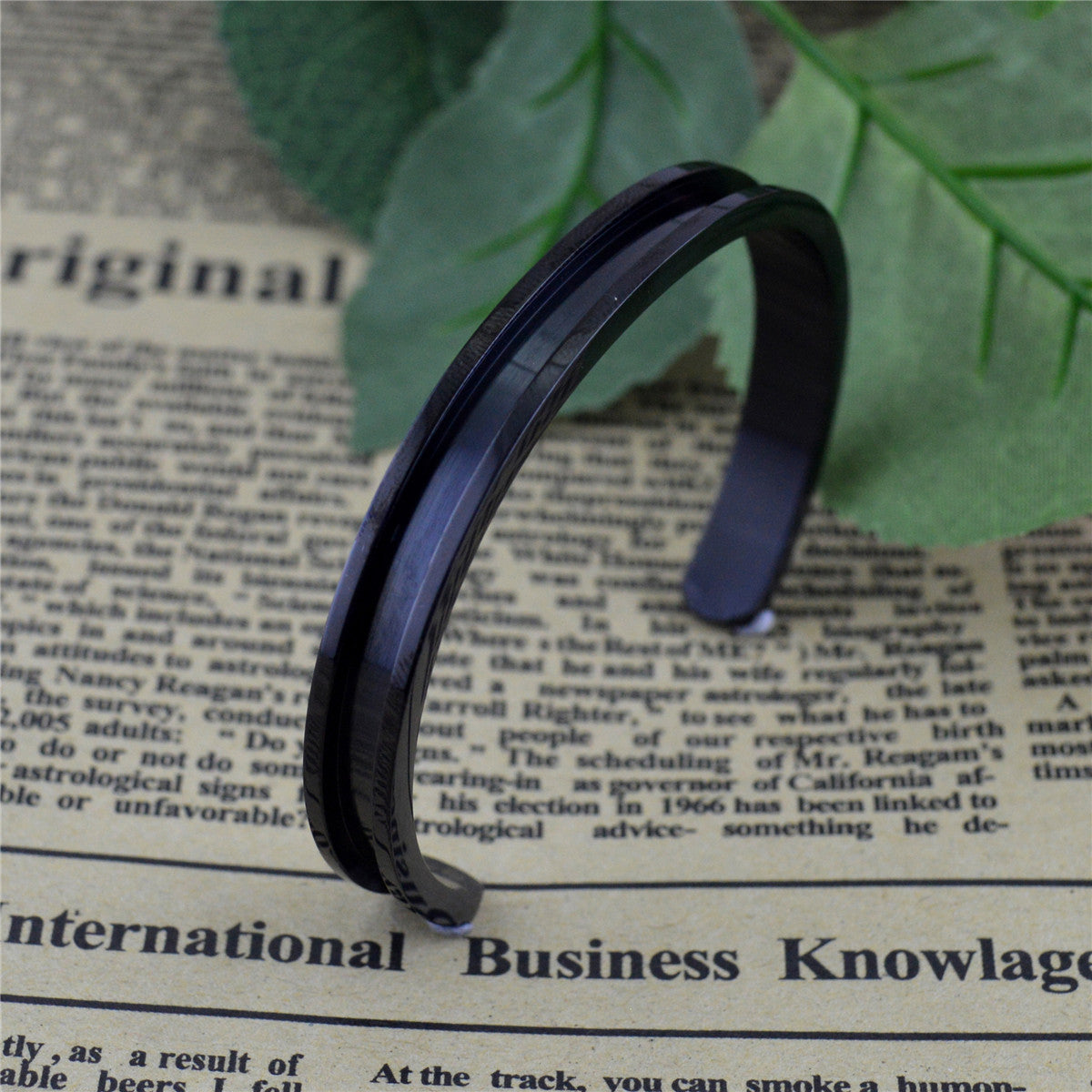 Open Groove Rubber Band Bracelet