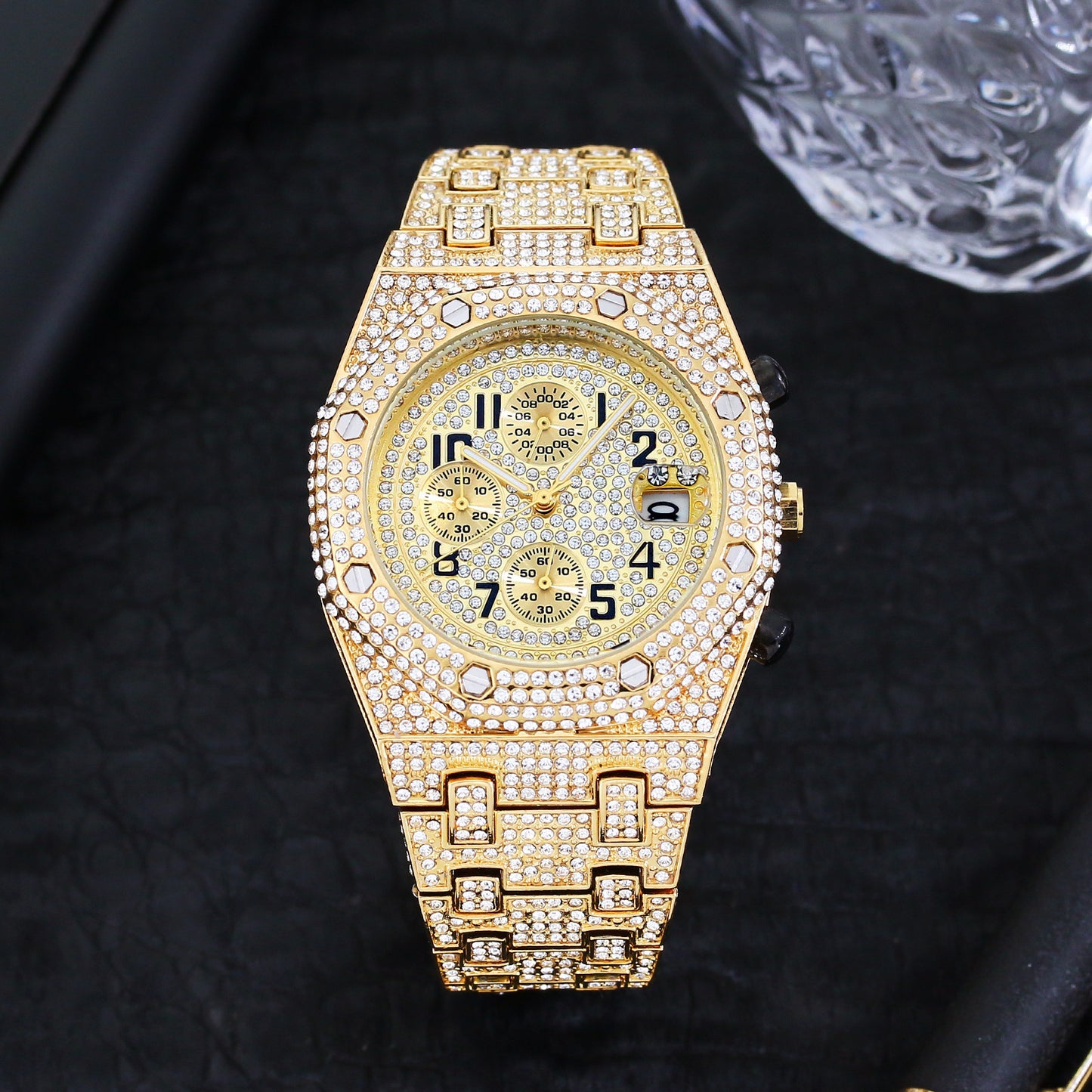 Bling Master Quartz Watch