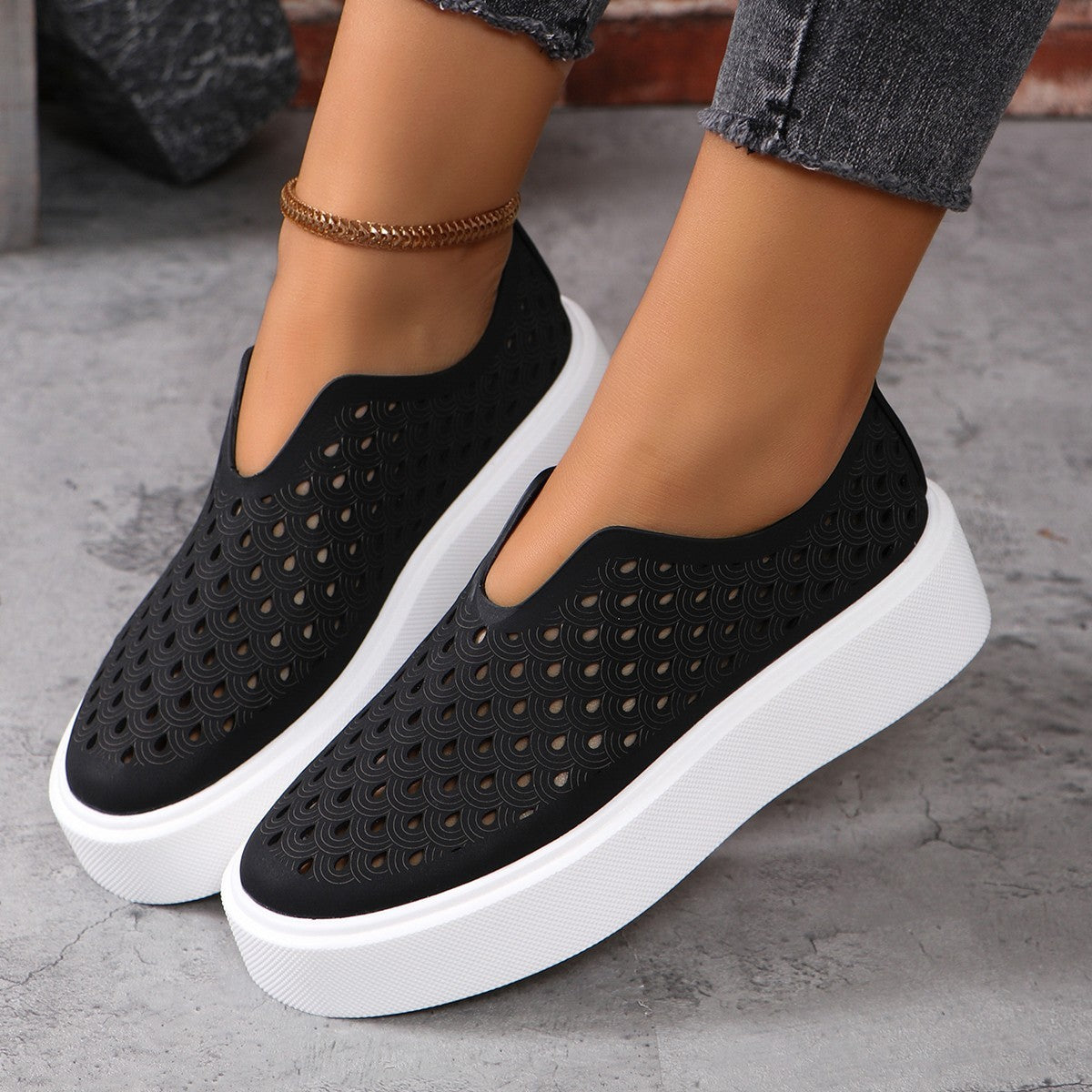 Casual Thick Sole Slip-on Shoes