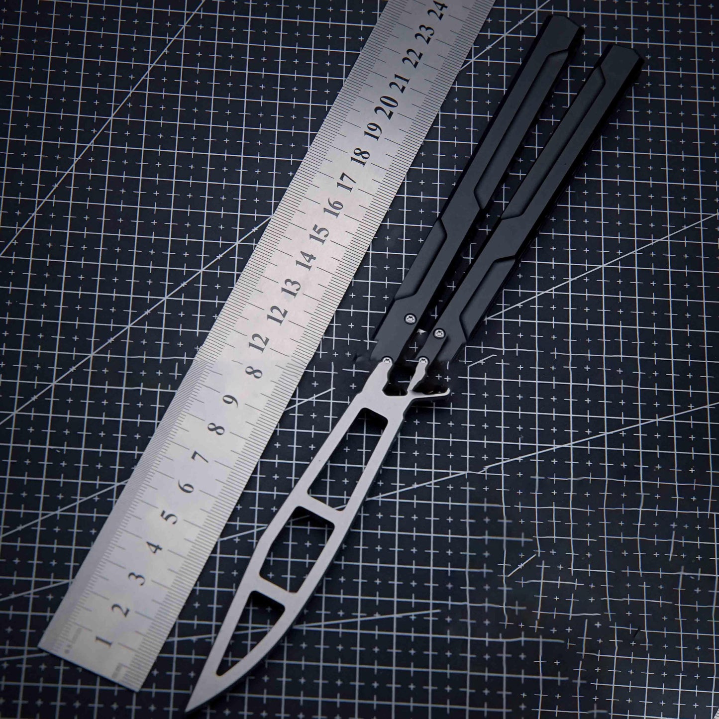 Fine Card Butterfly Knife