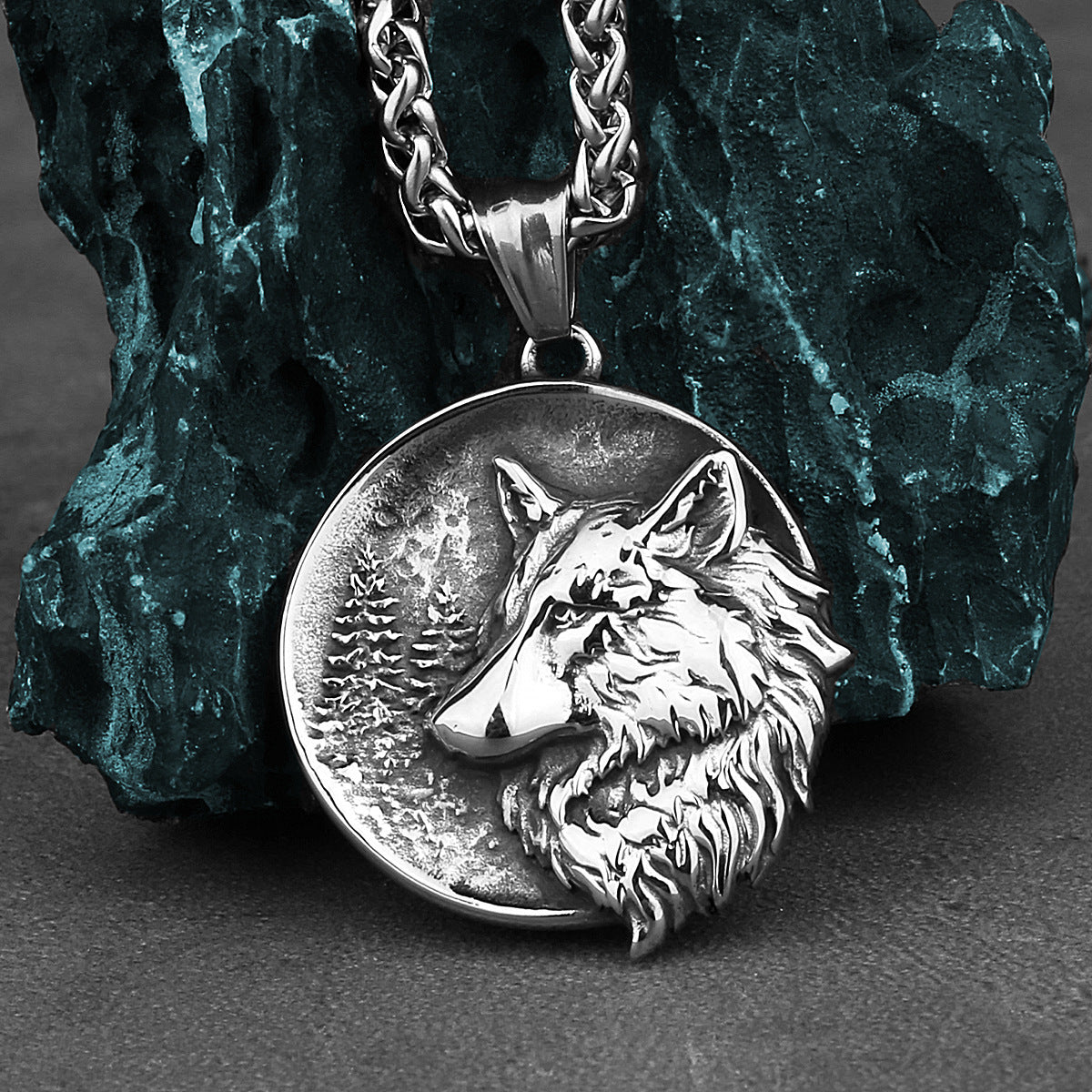 Titanium Steel Double Sided Wolf Head Pendant Necklace