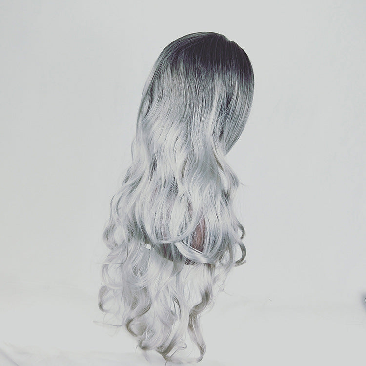 Gradient long curly hair