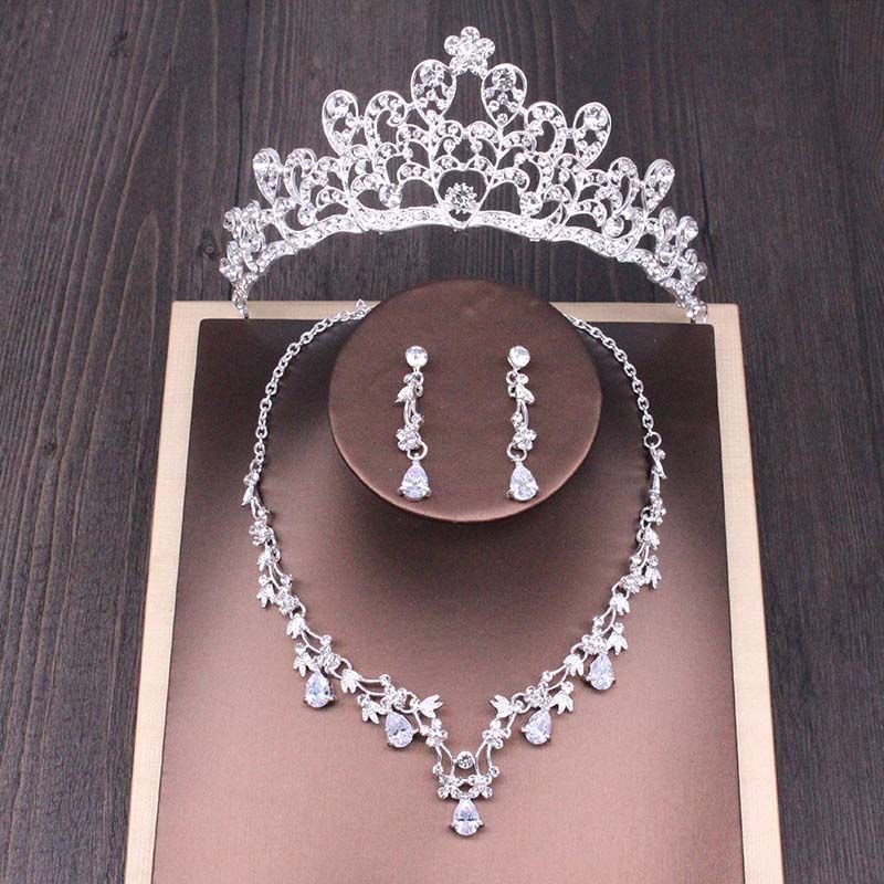 Rhinestone Crown Necklace Set