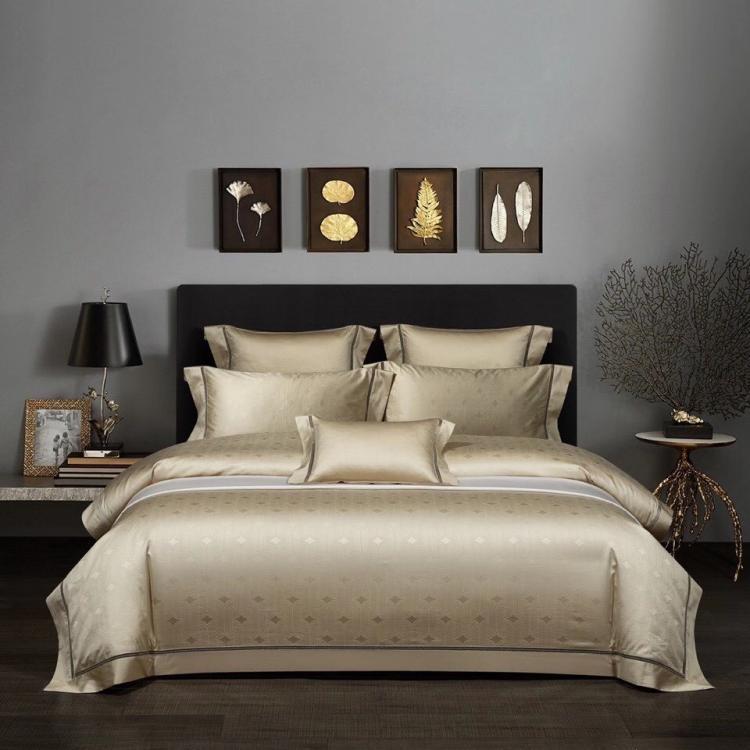 European Jacquard Four Piece Satin Bedding Set