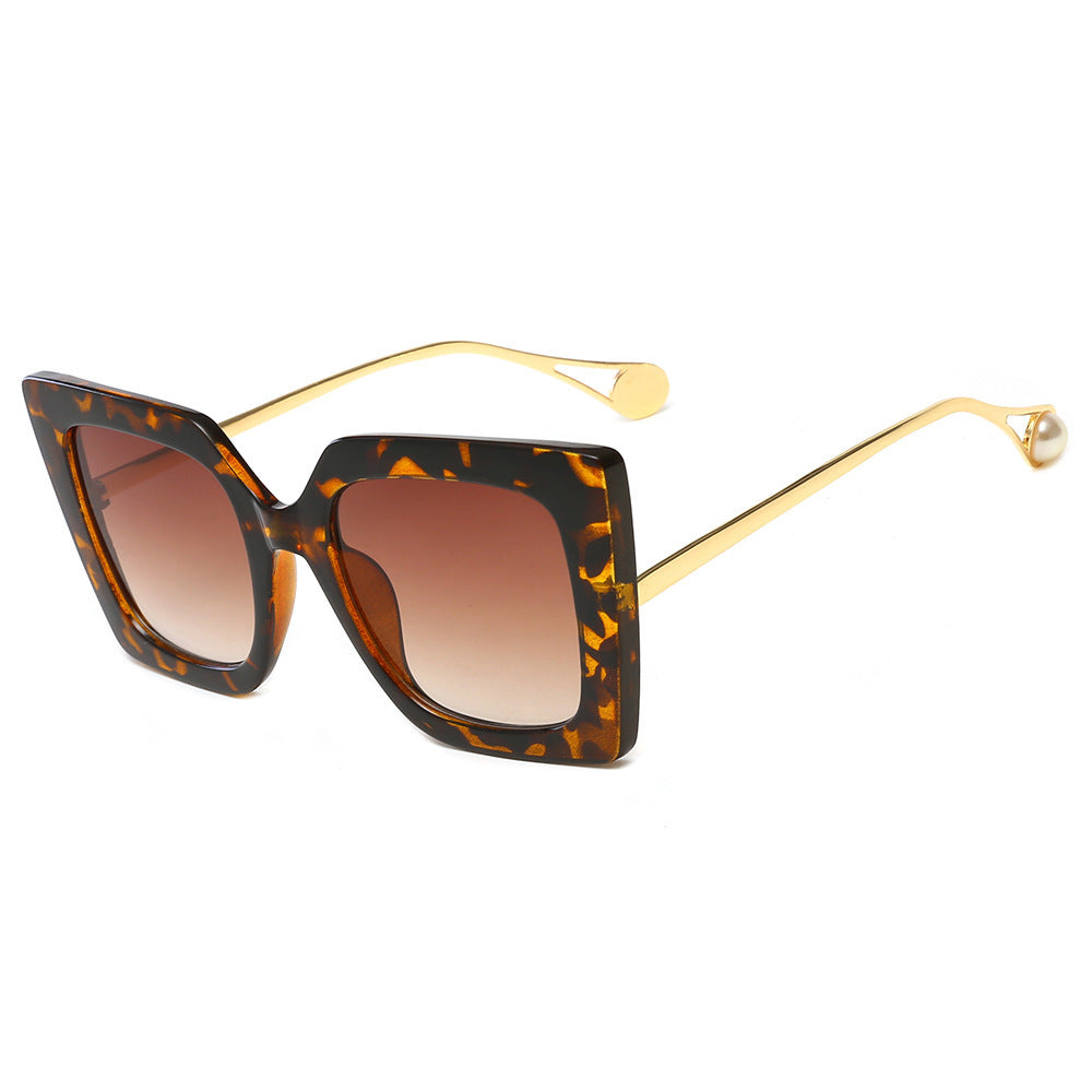 Square pearl sunglasses