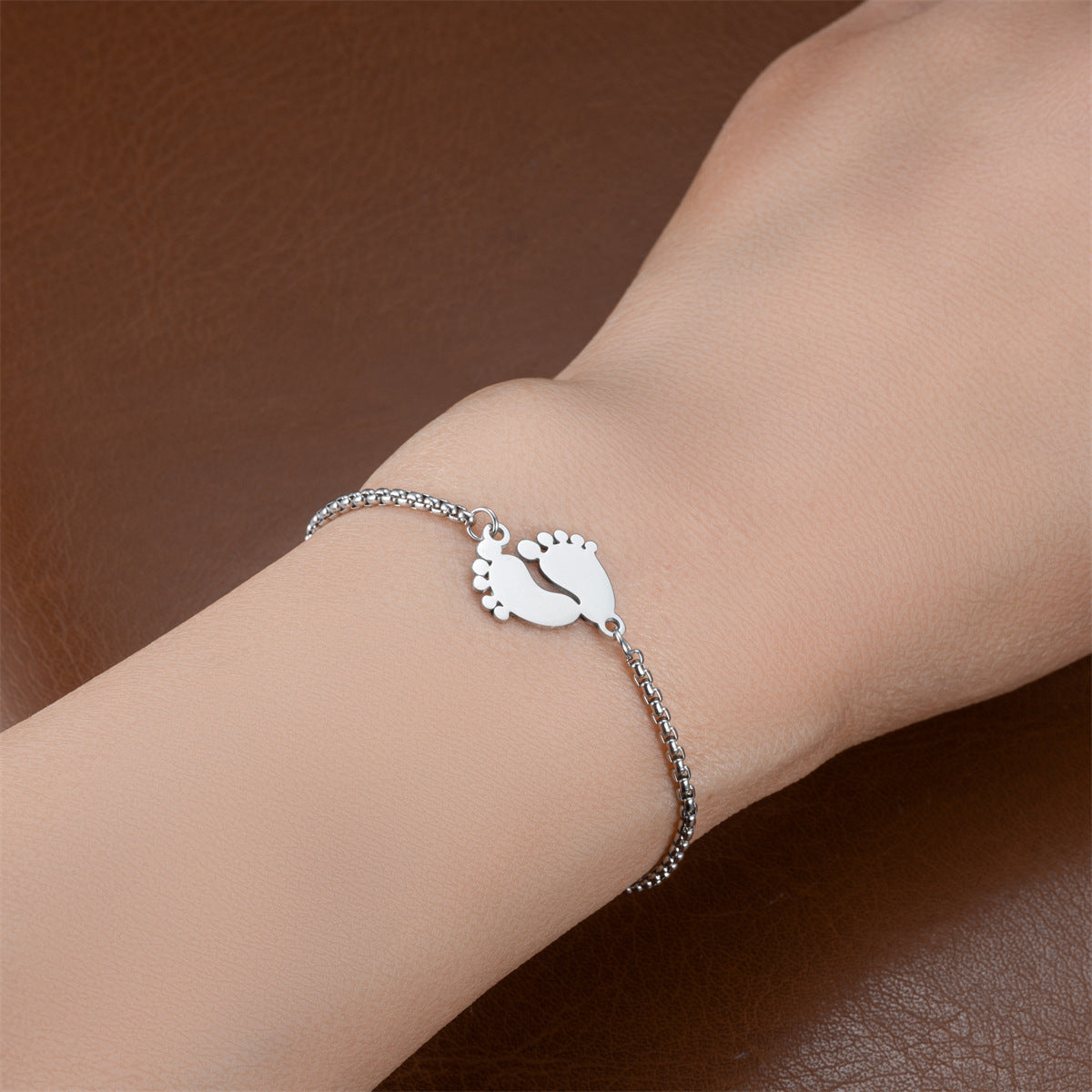 Adjustable Footprints Bracelet