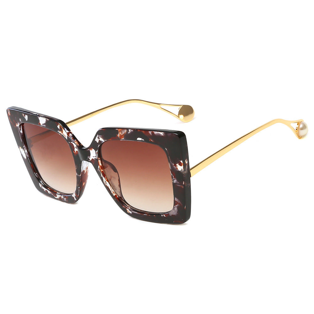 Square pearl sunglasses