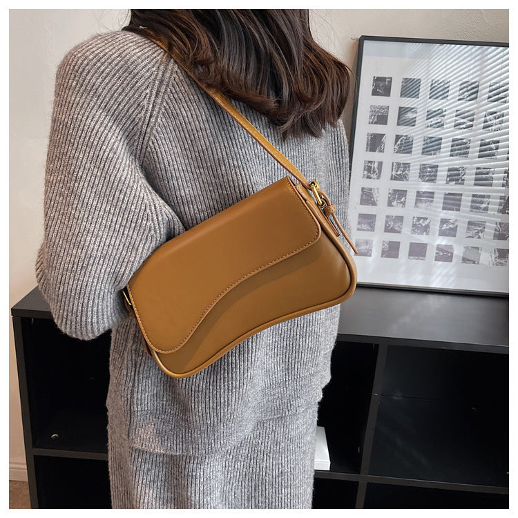 Flip Magnetic Buckle Shoulder Bag