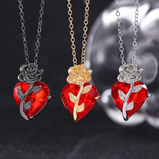 Rose Heart-shaped Clavicle Chain Pendant Necklace for Valentine's Day