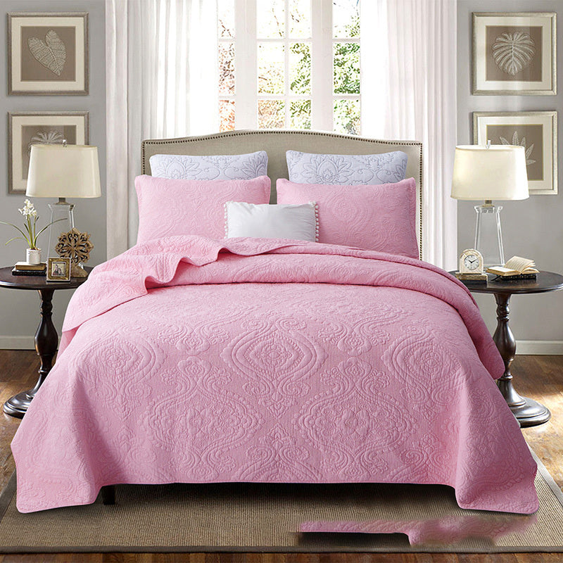 Three-piece bed set