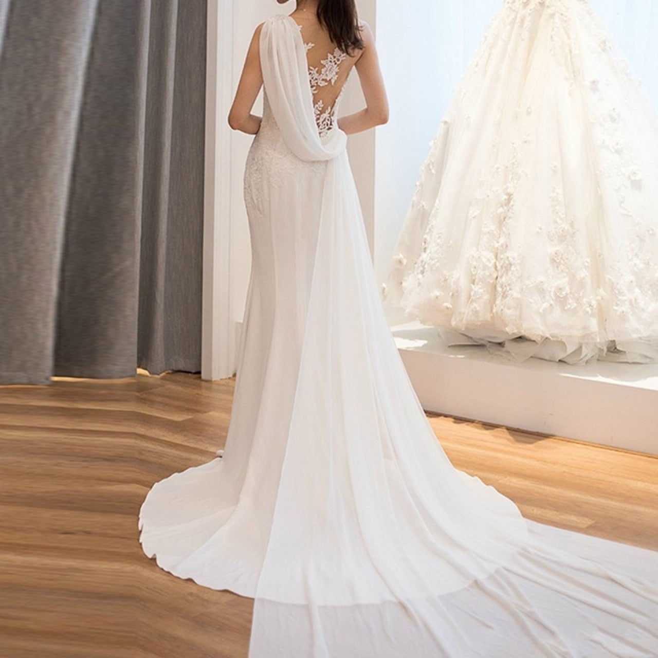 Mid-waist Dream See-through Light Wedding Dress