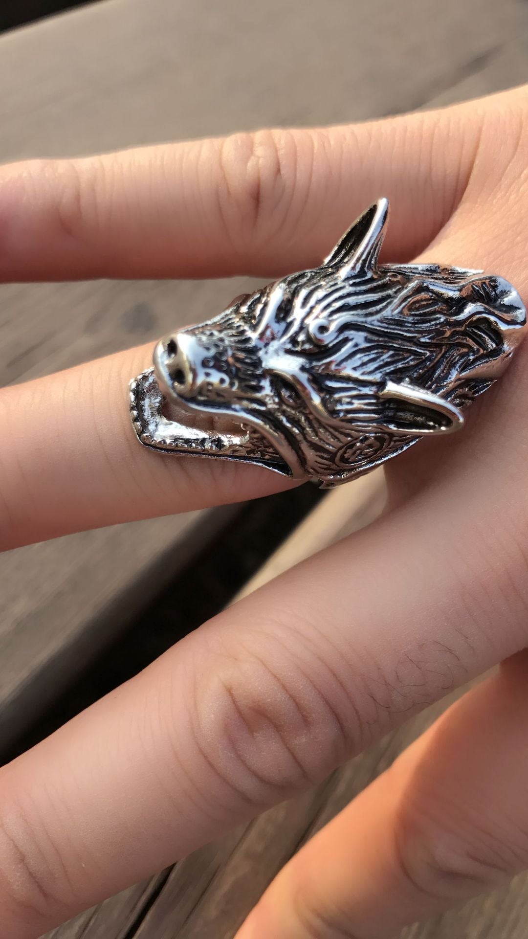 Dual-use Creative Wolf Head Ring