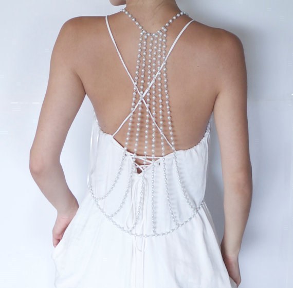 Pearl body chain