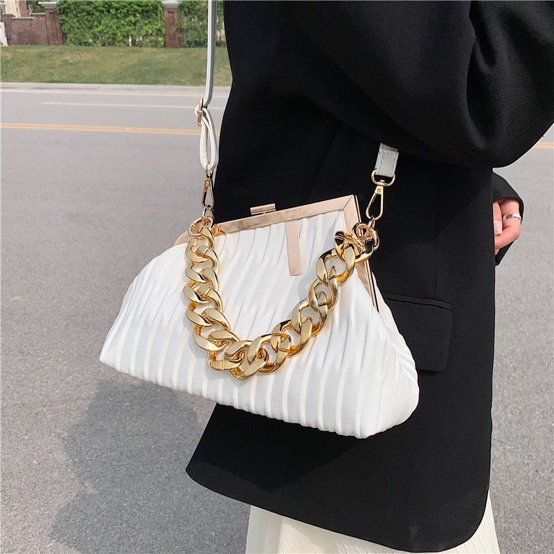 Thick Chain Crossbody Shoulder Bag