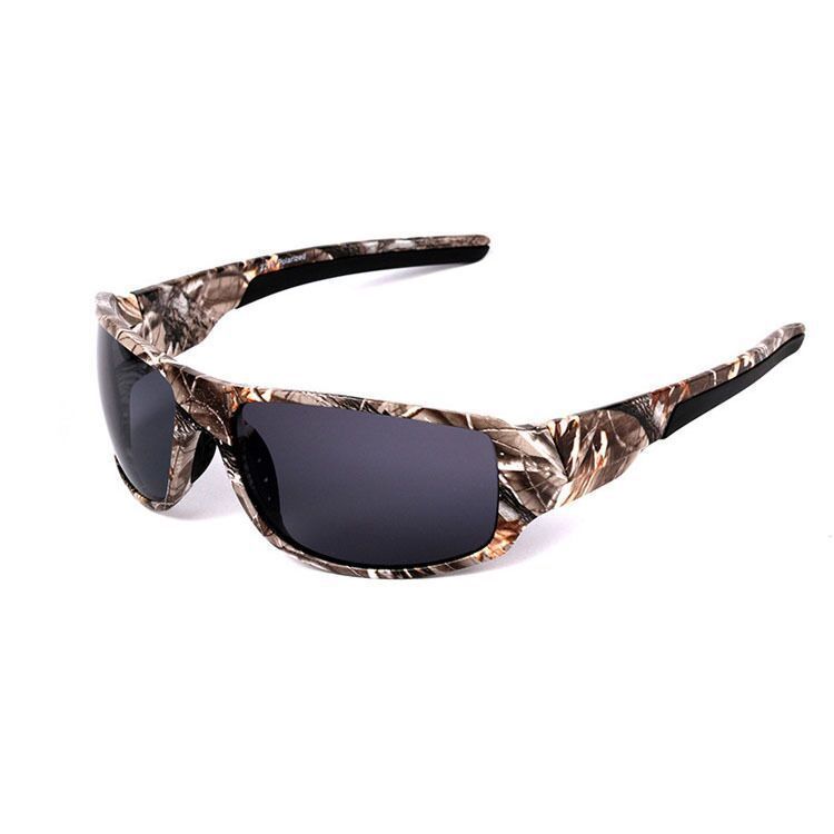 Camouflage polarizing sunglasses