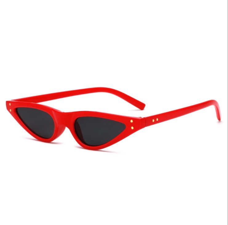 Retro cat eye sunglasses