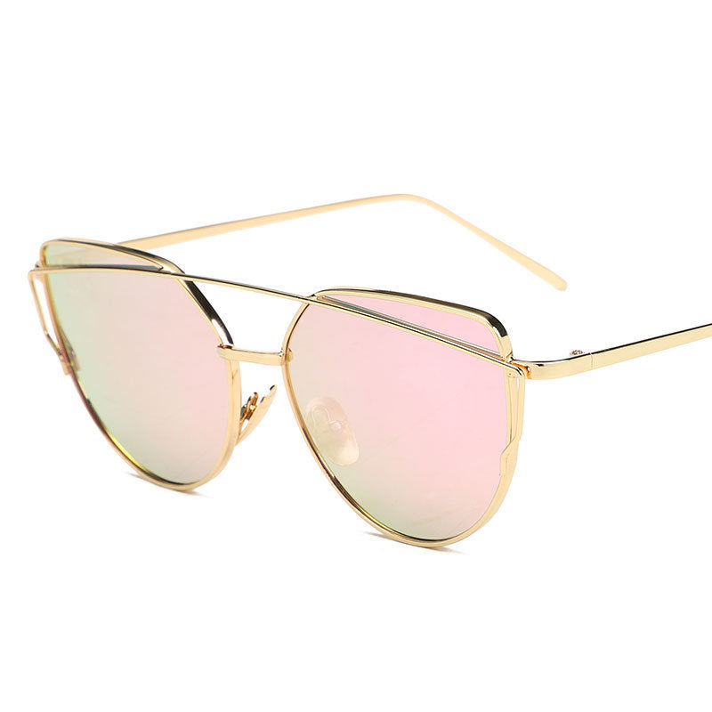 Metal frame cat eye sunglasses