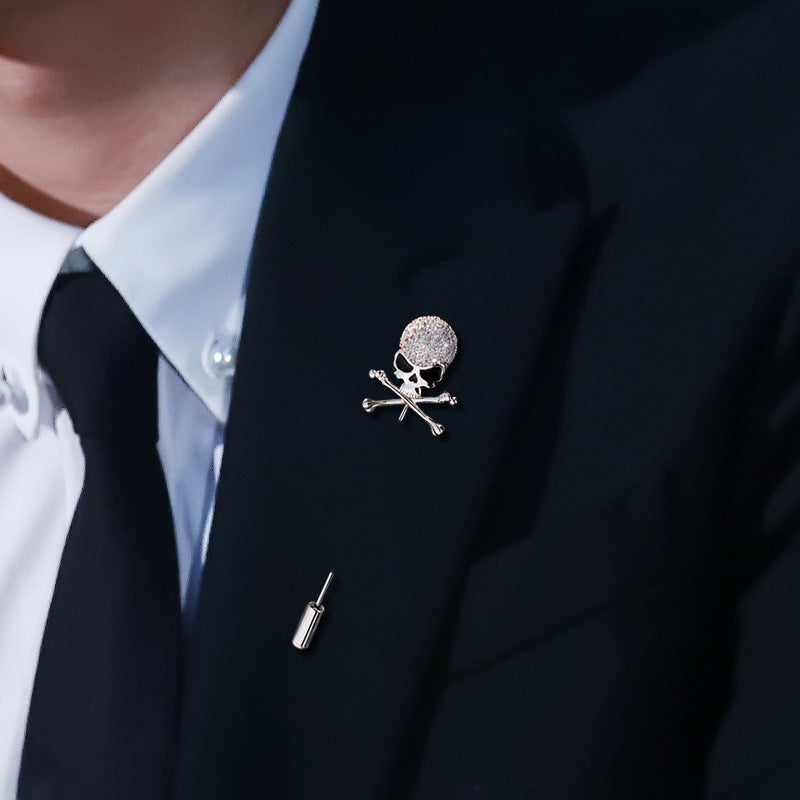 Skull Pin