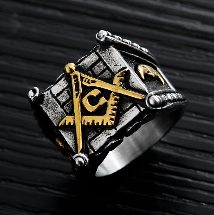 Bold Masonic Ring