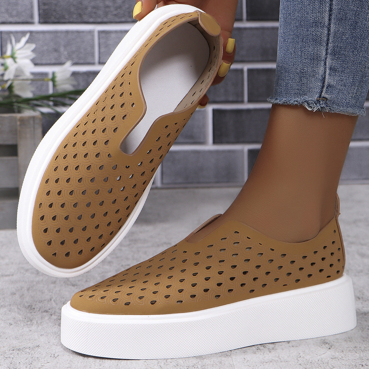 Casual Thick Sole Slip-on Shoes