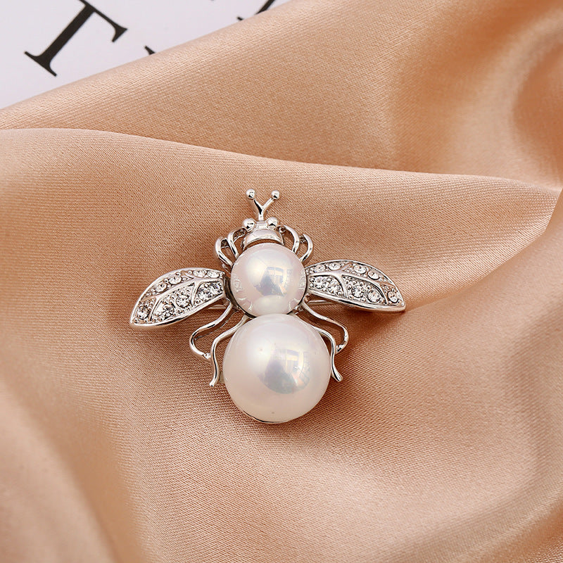 Bee Brooch