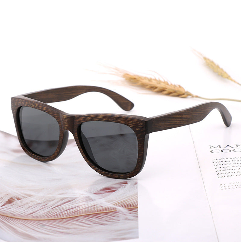 Retro wood style sunglasses