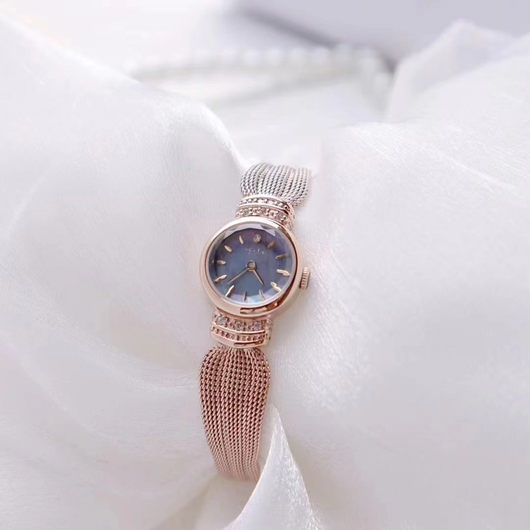 Exquisite Thin Chain Quartz Watch