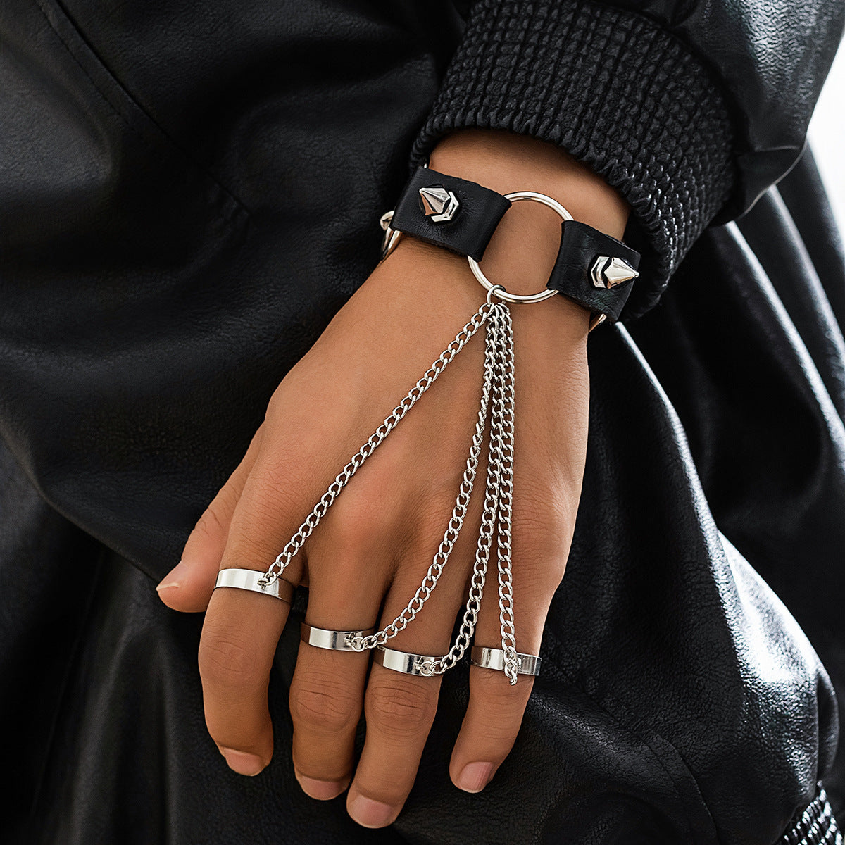 Cool Mitten-type Leather Chain Bracelet