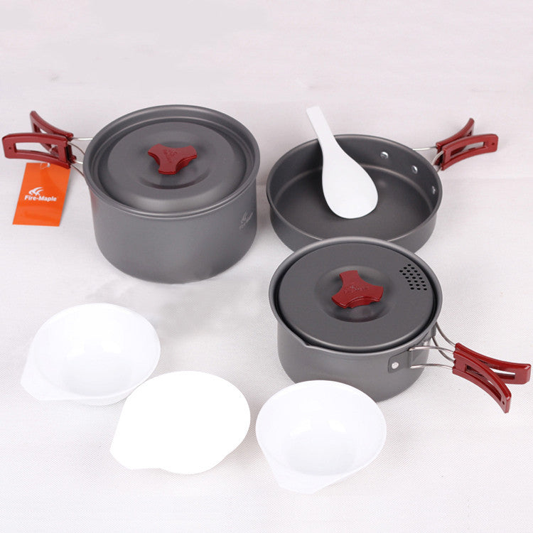 Camping pot set