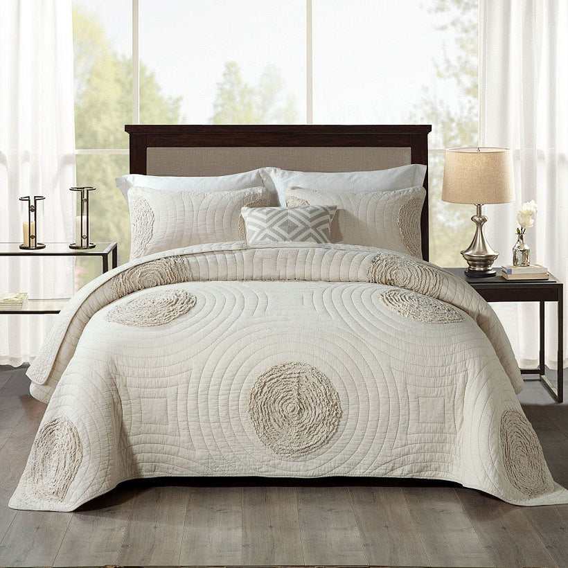 Embroidered quilted bedding