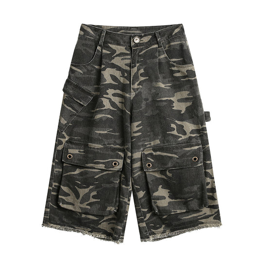 Camouflage Multi-pocket Cropped Shorts