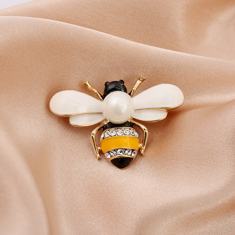 Bee Brooch