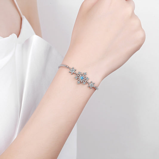 Snowflake Zirconium Bracelet