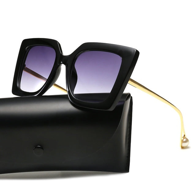 Square pearl sunglasses