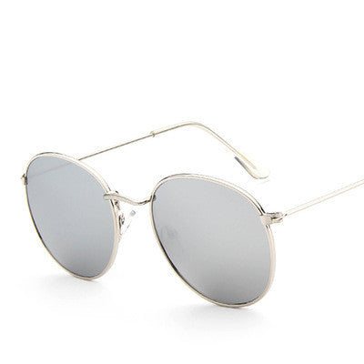 Round frame vintage sunglasses