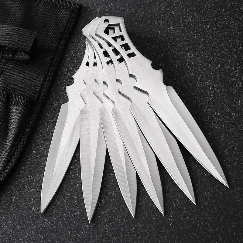 Hand Throwing Knives