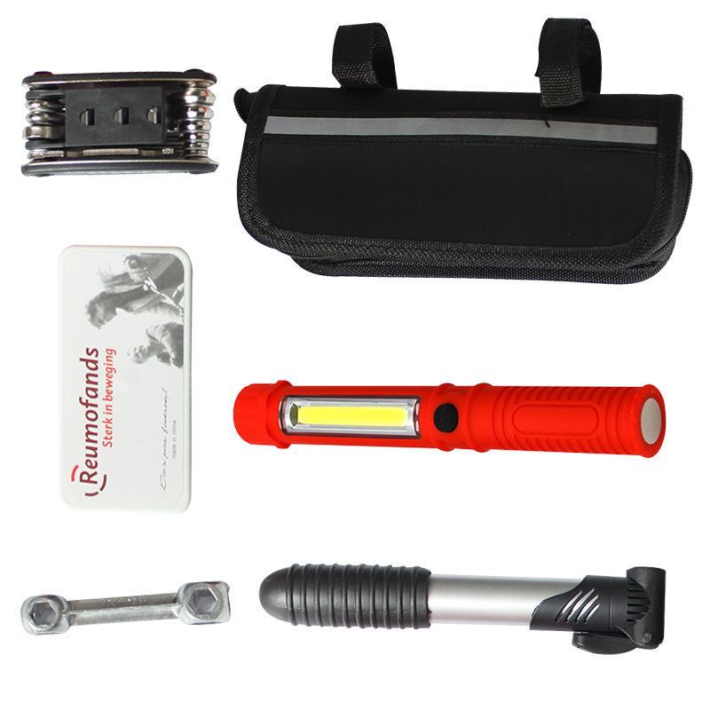 Bicycle repair tool set