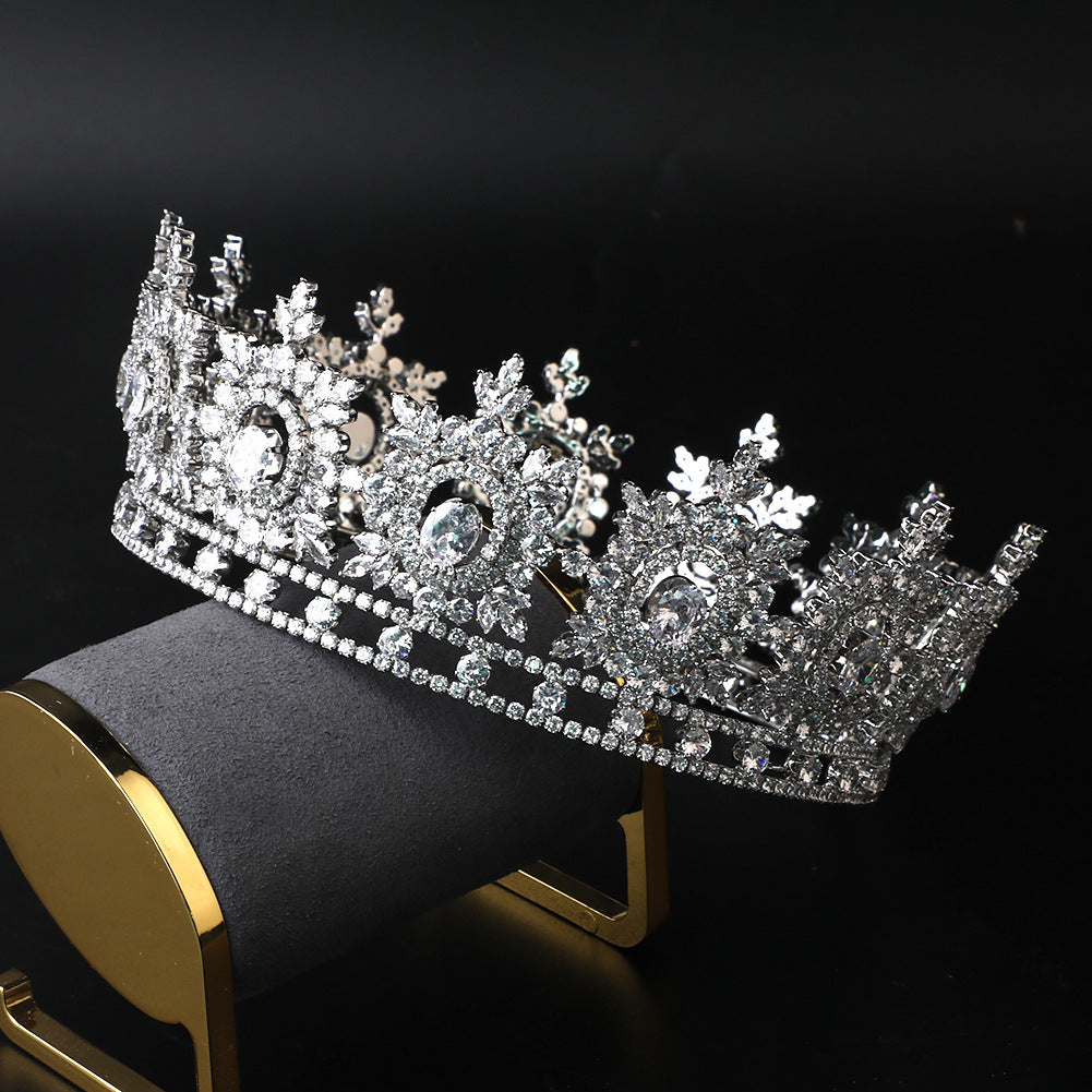 Zircon Light Luxury Crown