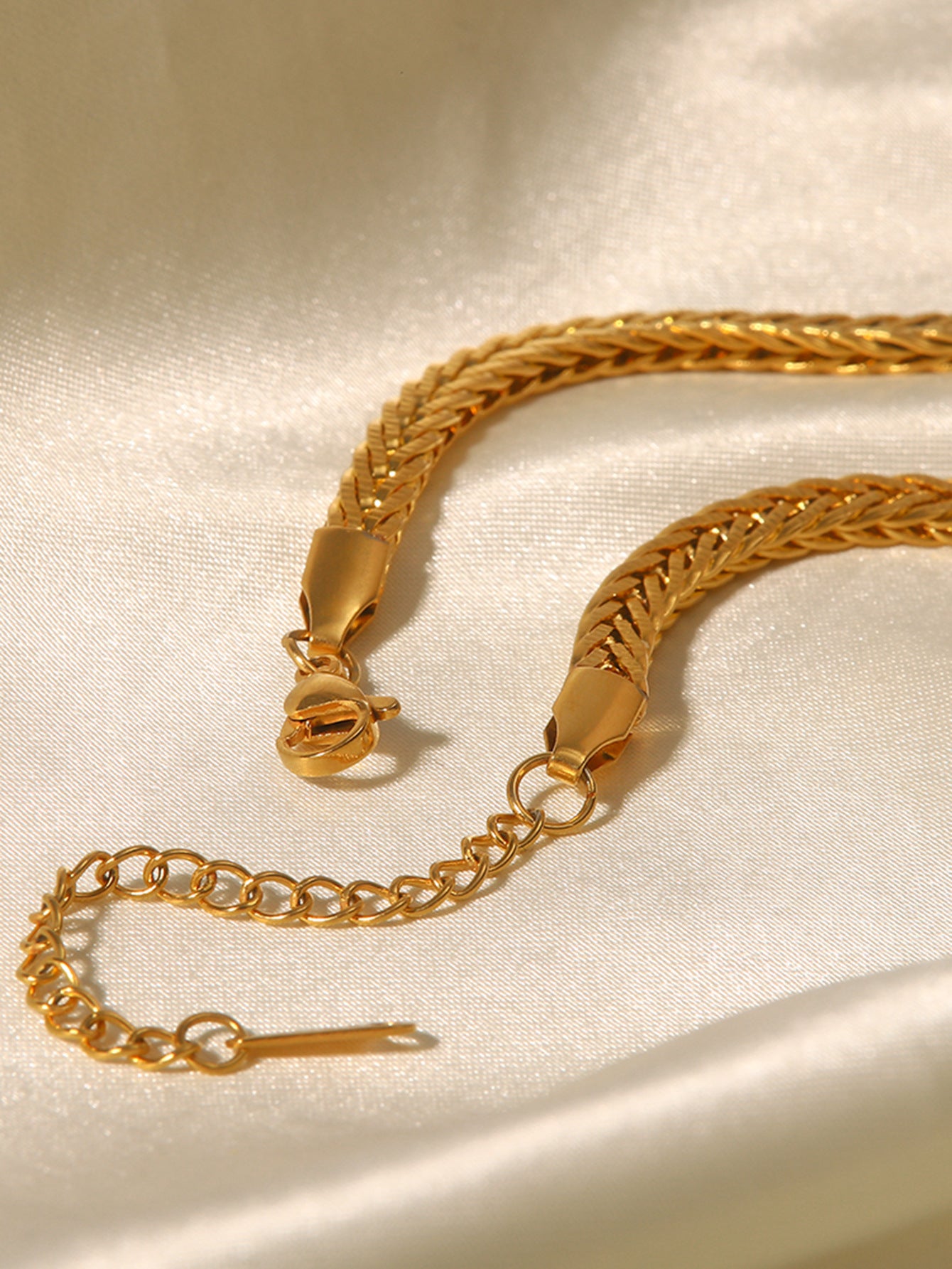 Gold Woven Twist High-grade Stainless Steel Necklace