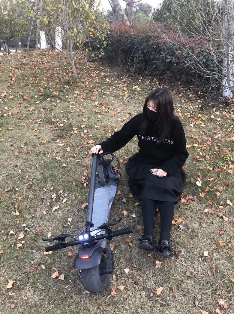 Folding Scooter With Wide Tires