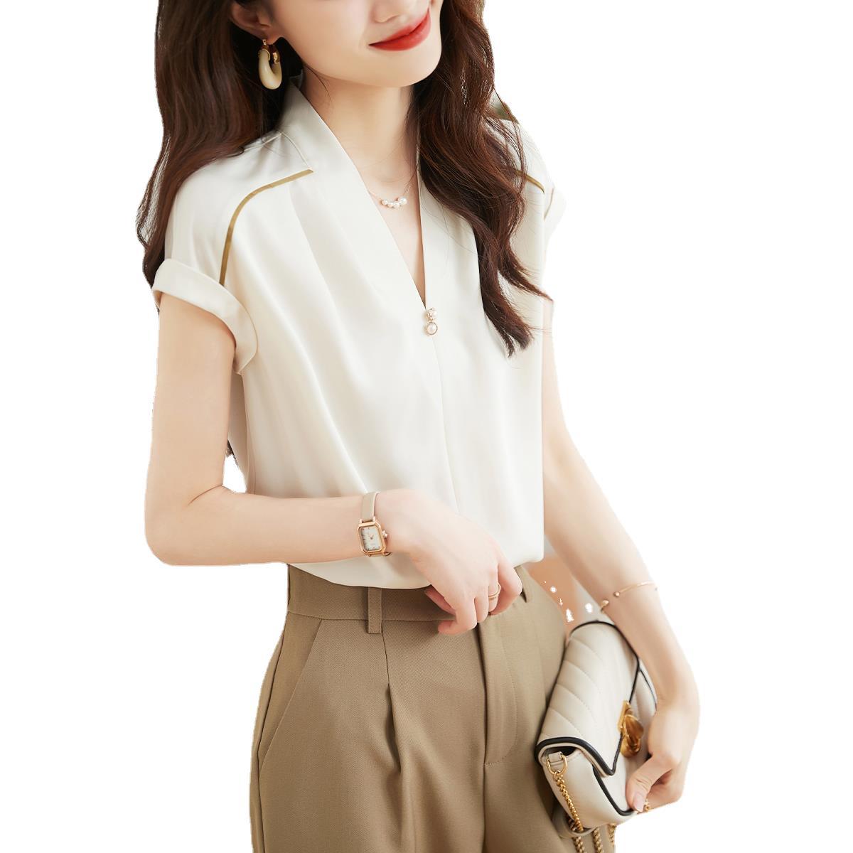 V-neck Short-sleeved White Shirt