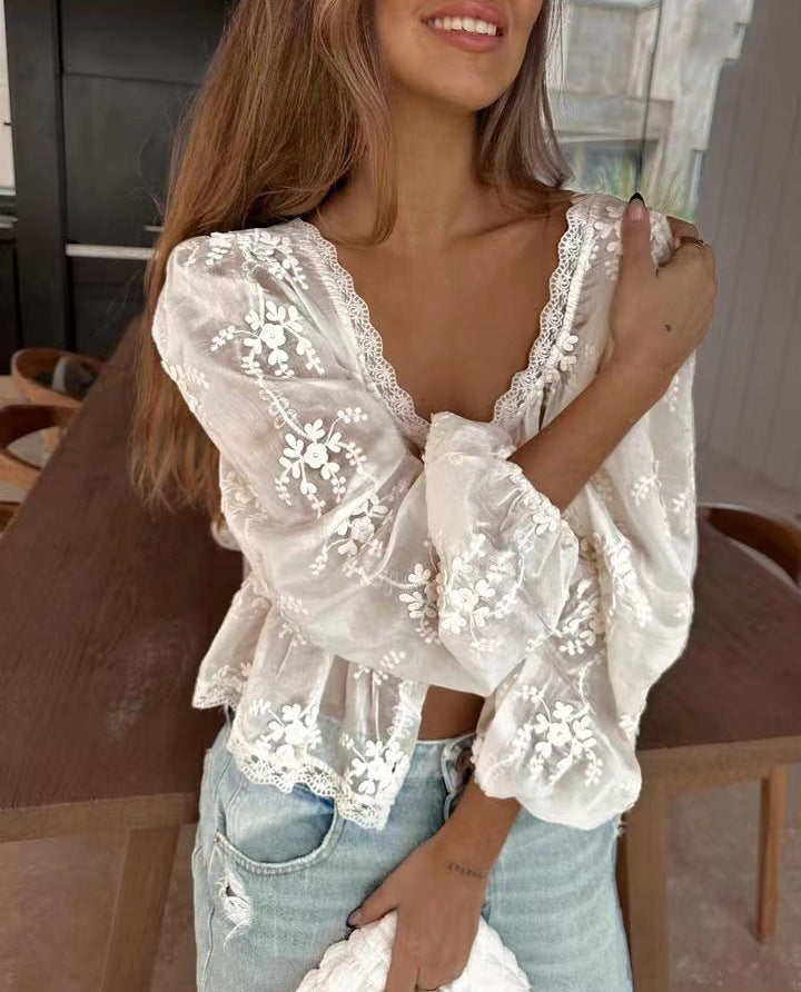 Loose Embroidered Long-sleeved Shirt