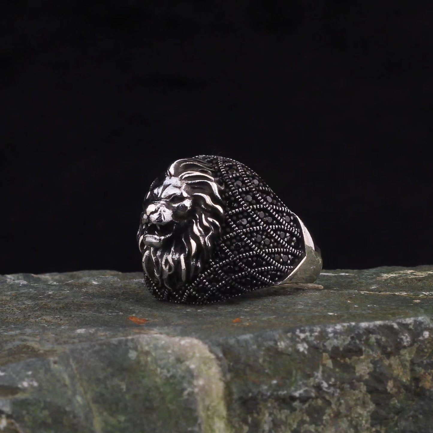 Men's Ornamental Fashion Ring