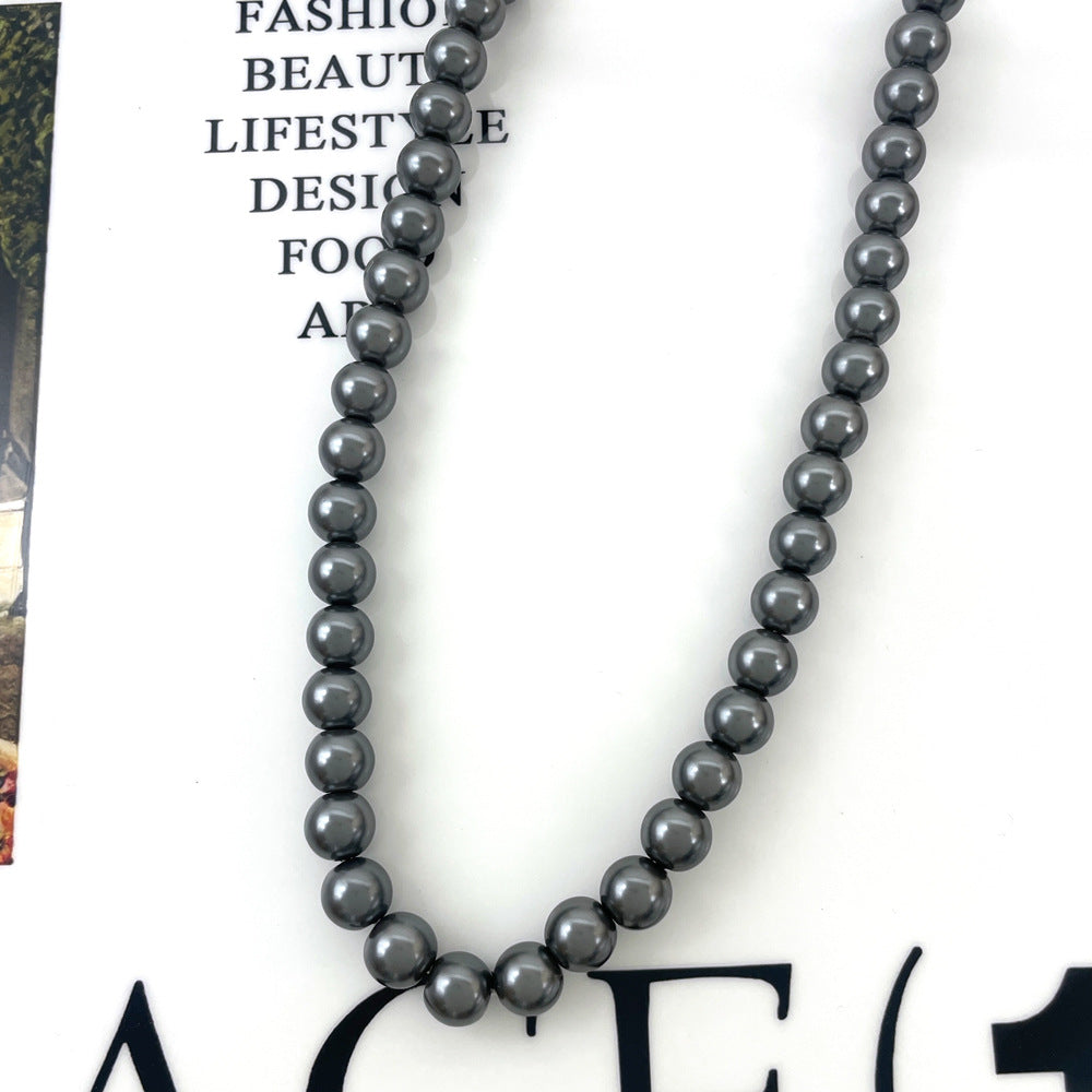 Simple Black Pearl Necklace