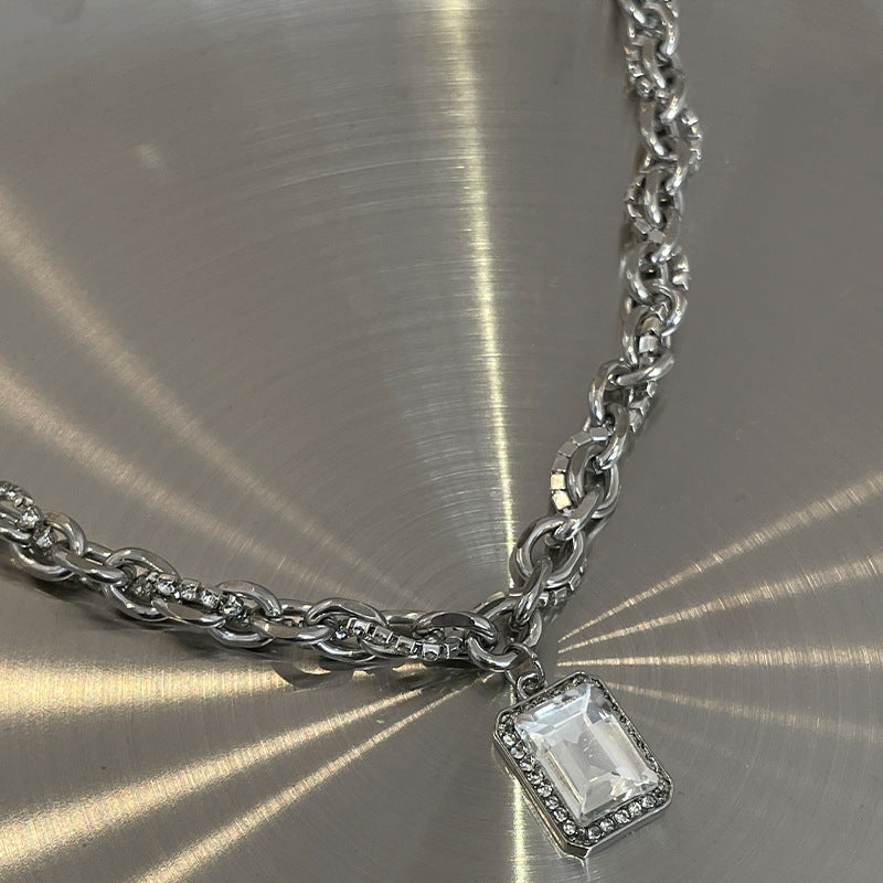 Square Winding Full Diamond Necklace