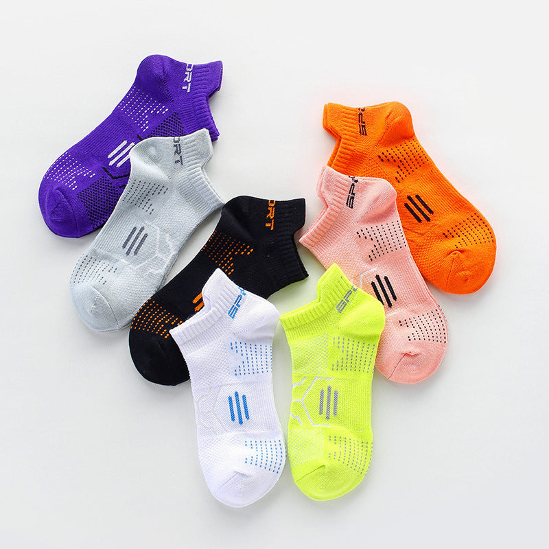 Mesh Breathable Sweat Absorbing Sports Socks