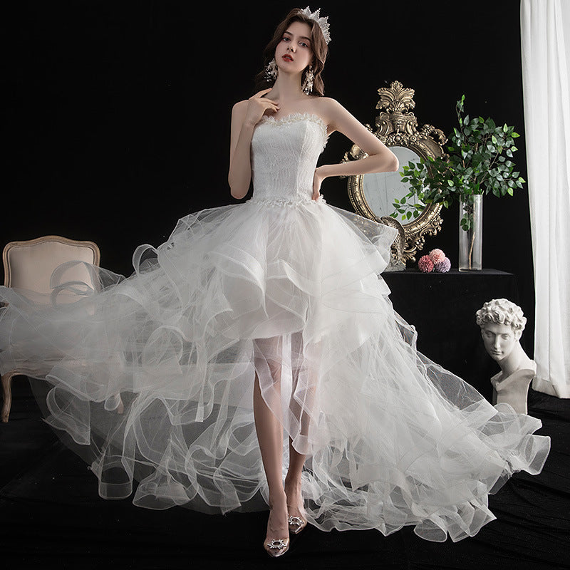 Small Trailing Wedding Dress