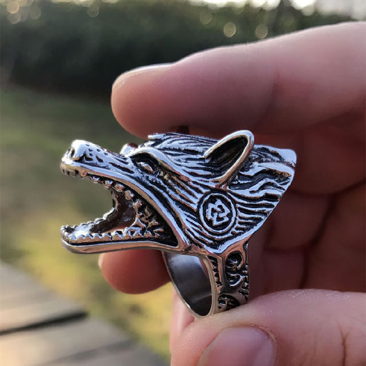 Dual-use Creative Wolf Head Ring