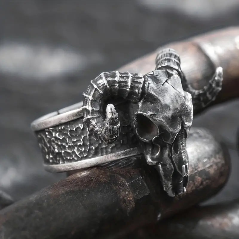 Men's Ram Skull Ring