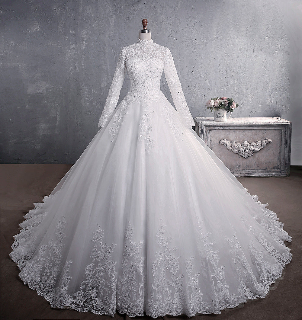 Long-sleeved Lace Wedding Dress